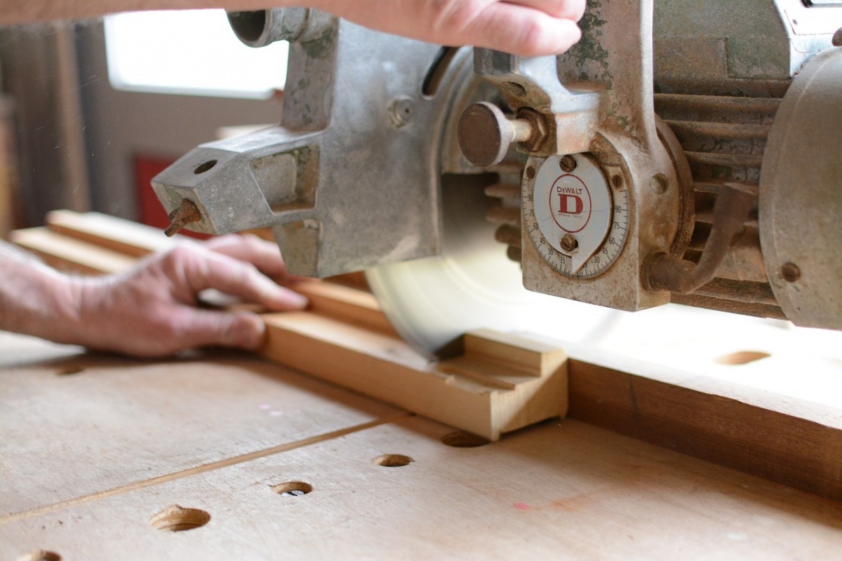 Image de découpe de bois